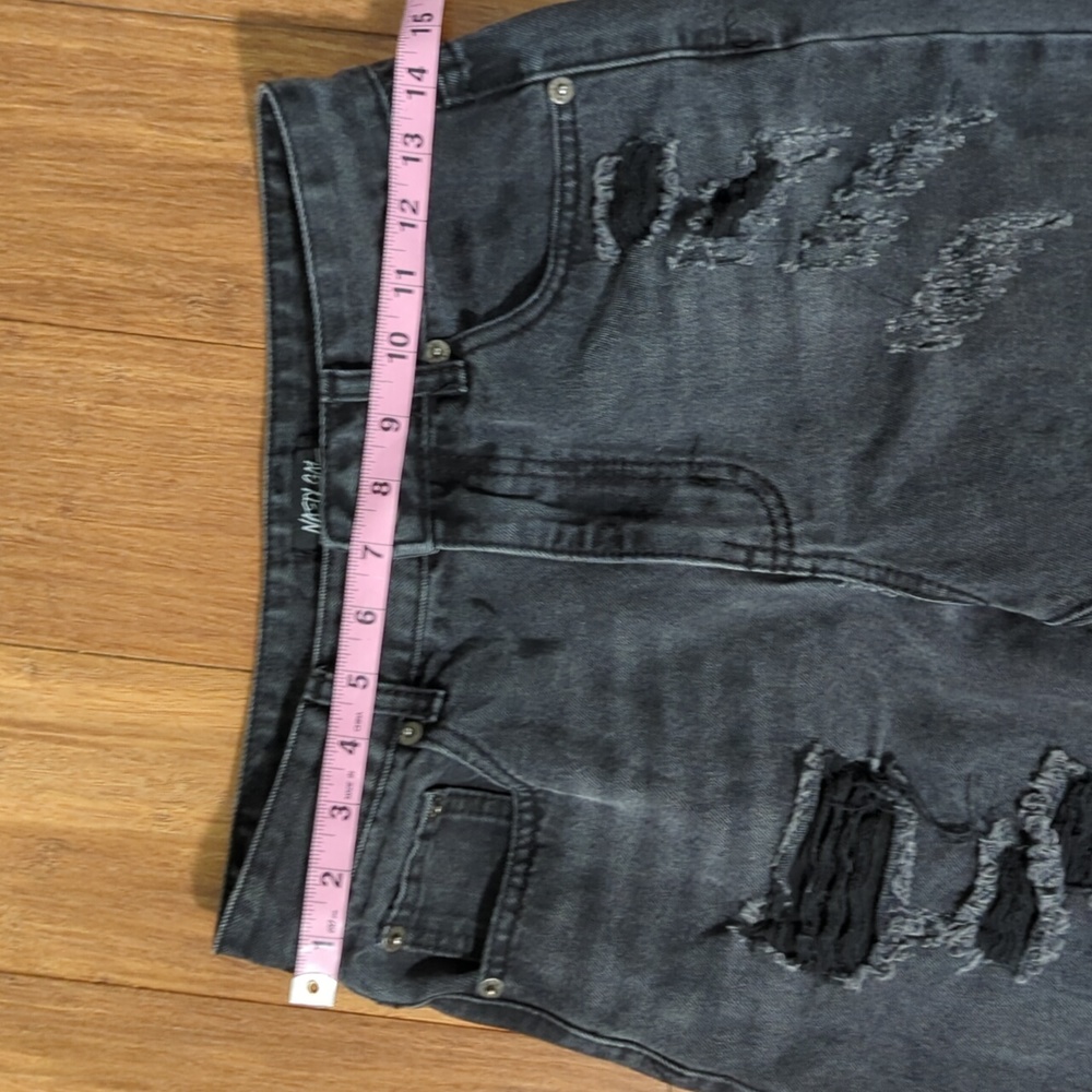 Nasty Gal Black (Faded) Distressed Jeans - Picture 4 of 9